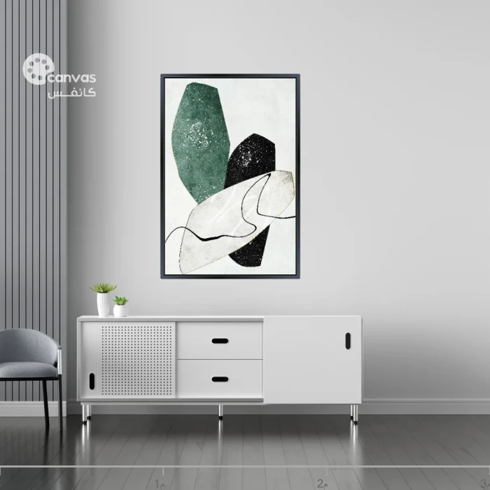 عمل فني تجريدي بأشكال هندسية متنوعة