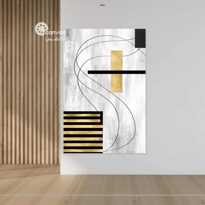 لوحة تجريدية بألوان متباينة وعناصر هندسية