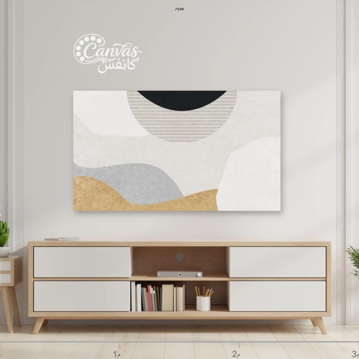 لوحة تجريدية بألوان محايدة مع لمسات ذهبية