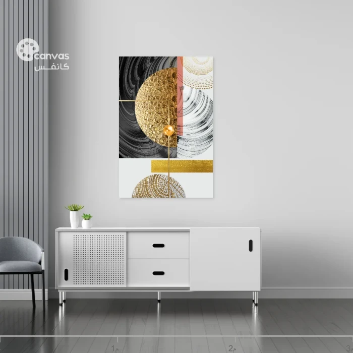 لوحة تجريدية بألوان متباينة وأشكال دائرية