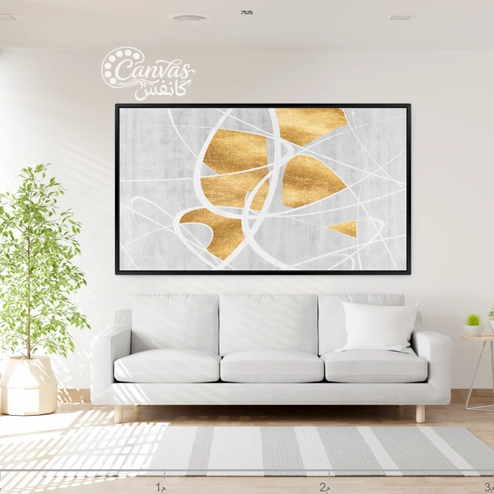 لوحة تجريدية بتفاصيل ذهبية على خلفية بيضاء